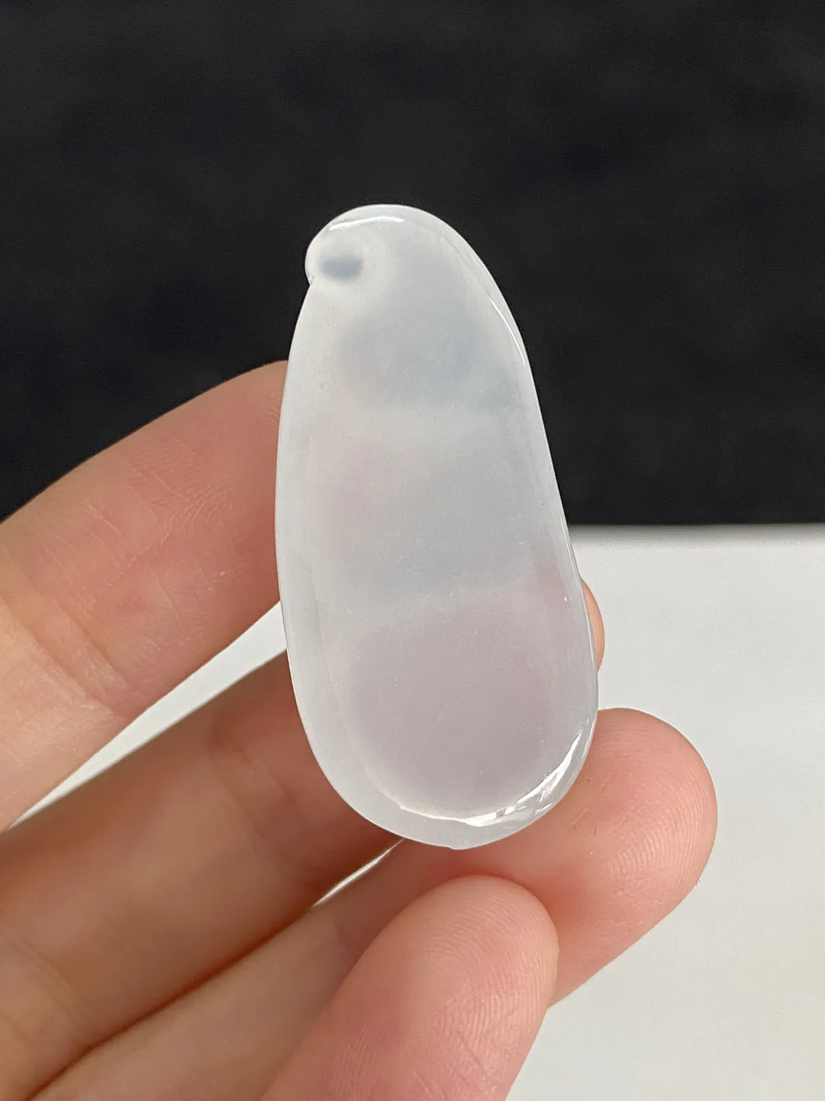 翡翠冰糯种白色福豆