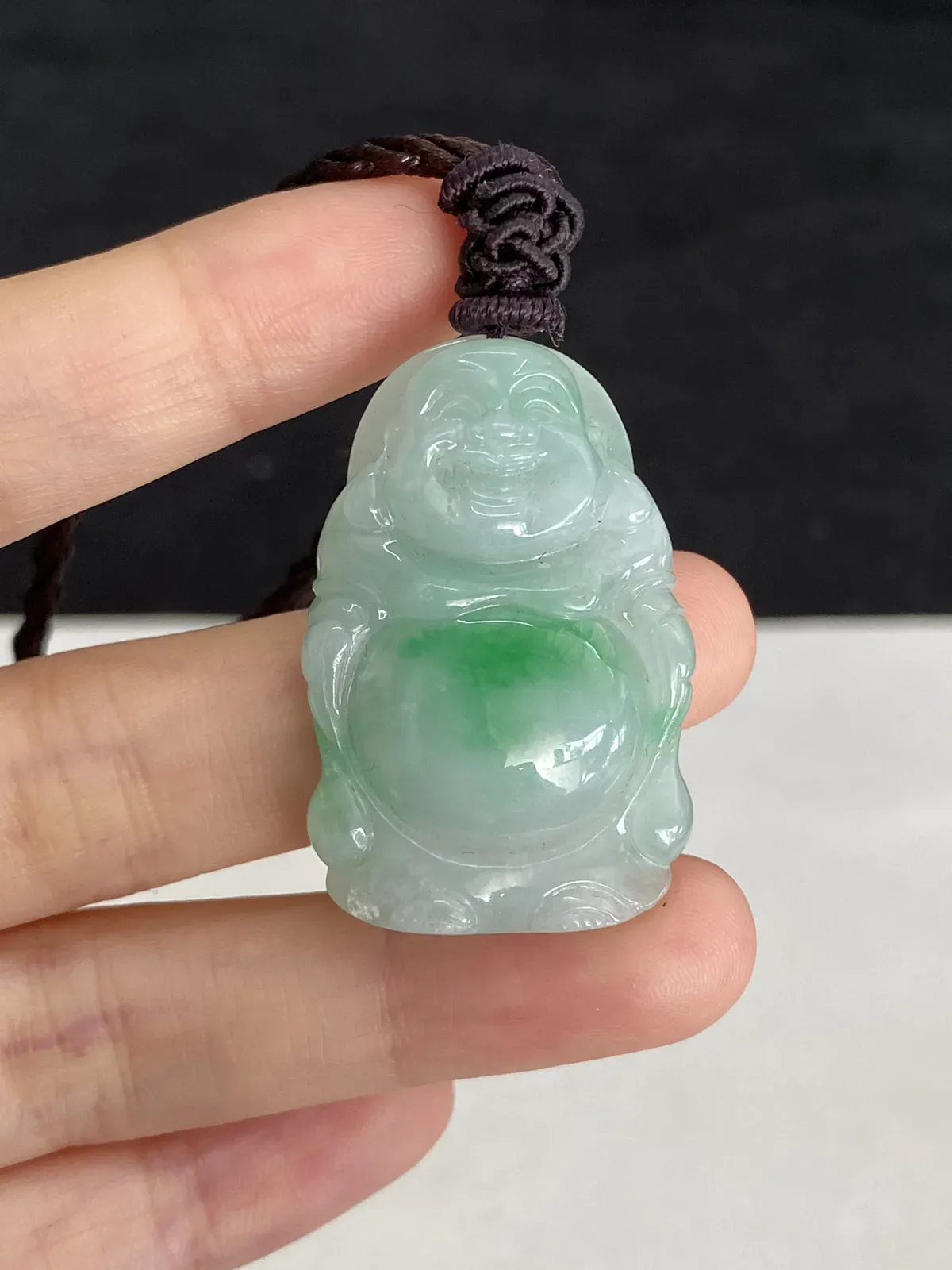 翡翠糯化种飘绿吊坠