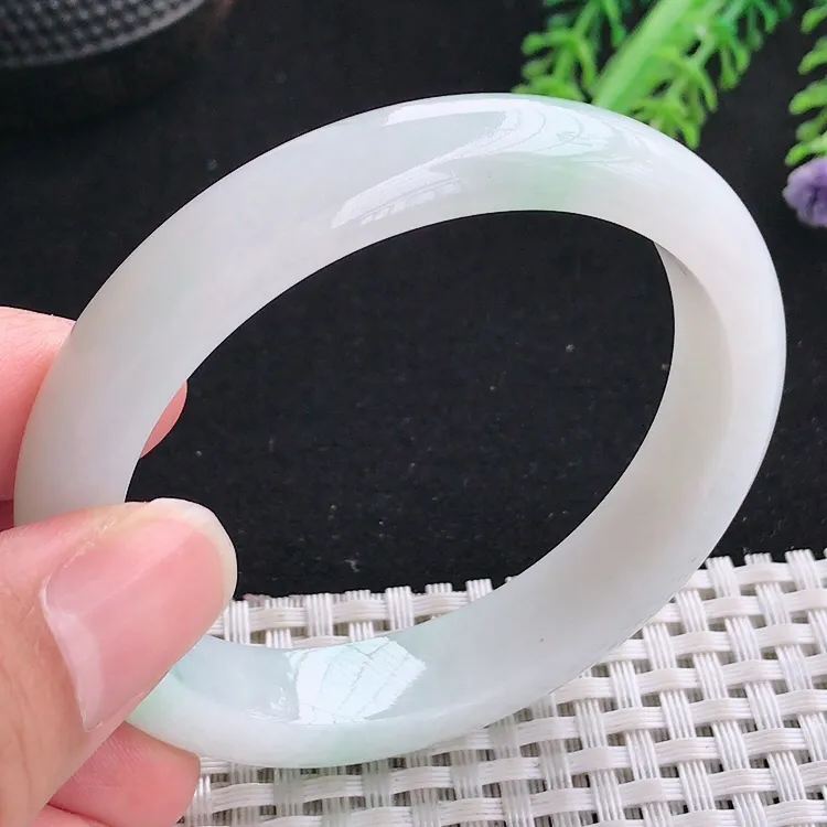 自然光54.5/48.8/12/7.8老坑秀气冰润飘花贵妃手镯翡翠玉镯美人镯