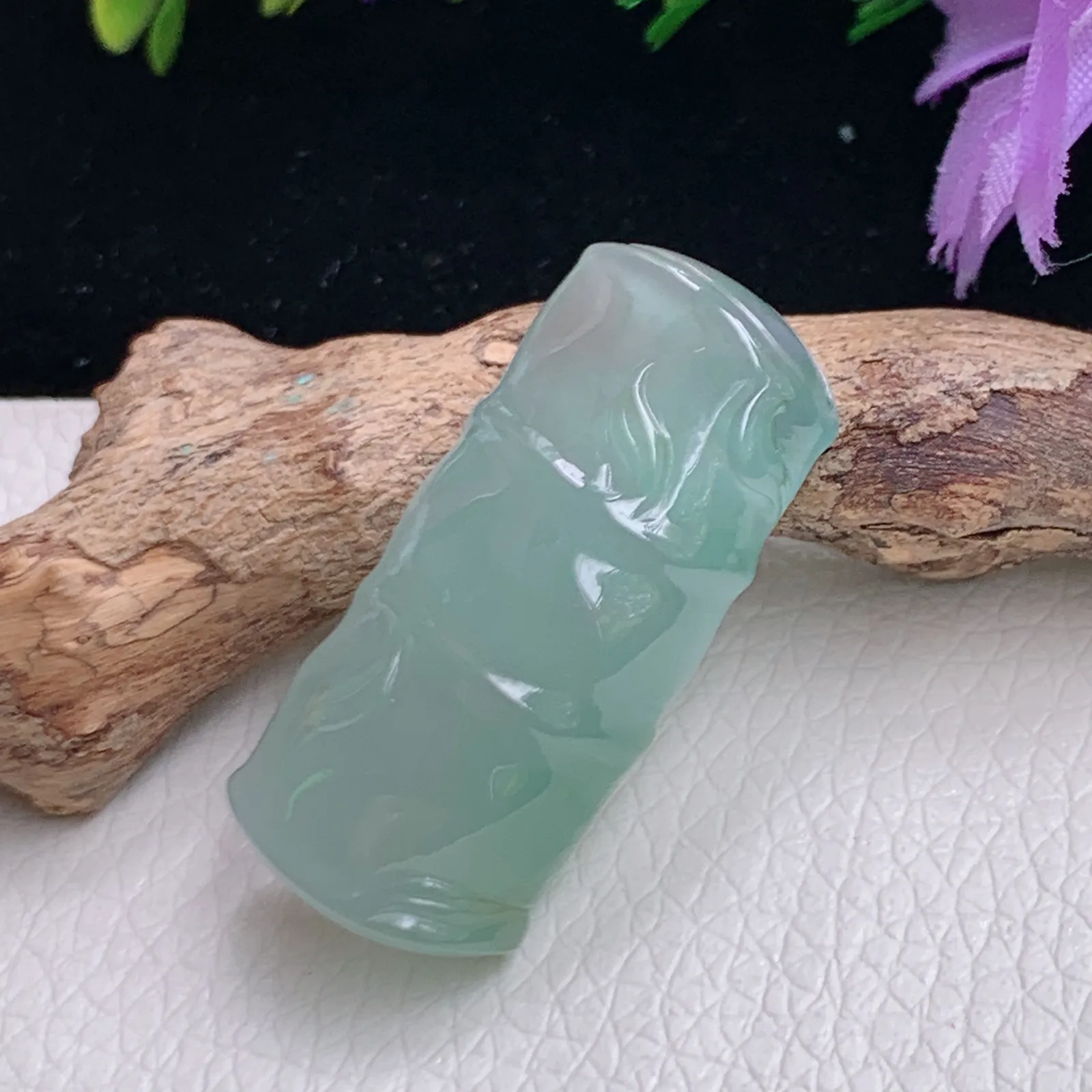 lz实拍32.8*14.8*8天然翡翠精雕冰胶晴美节节高玉吊坠竹节玉挂件