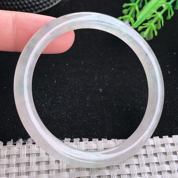 自然光51.5/6.1/7小圈口老坑冰种果冻胶细条圆条手镯翡翠玉镯美人镯