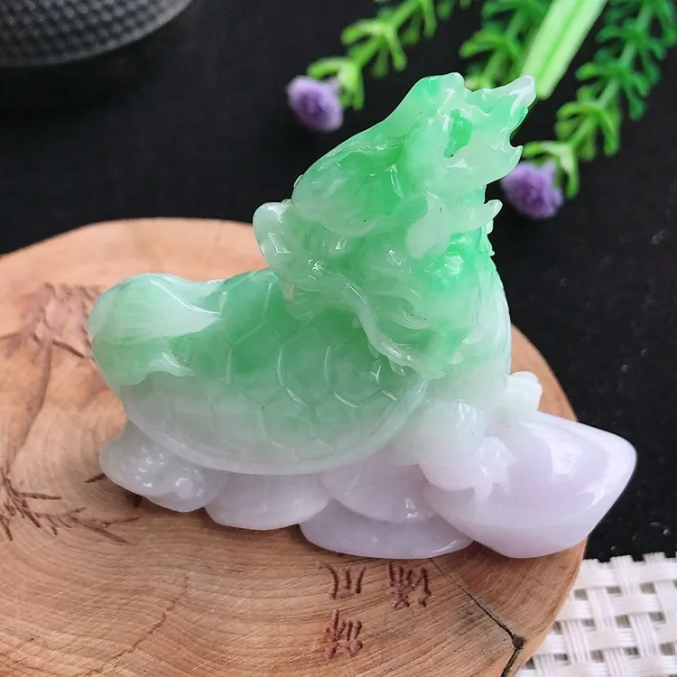 自然光57.5/15/53老坑精美冰润飘阳绿龙头龟小摆件龙龟手把件