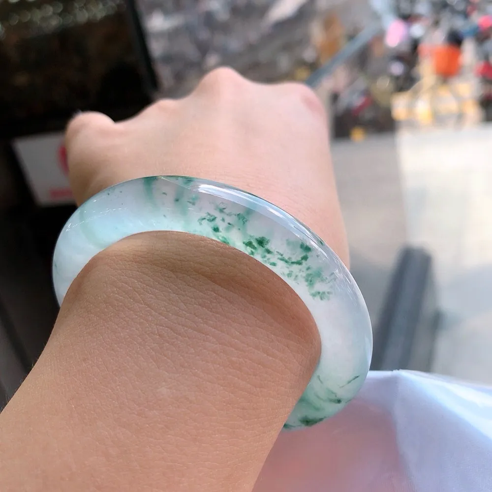 圆条冰玻飘花 无瑕 尺寸:51.7/9.9 种水好️️