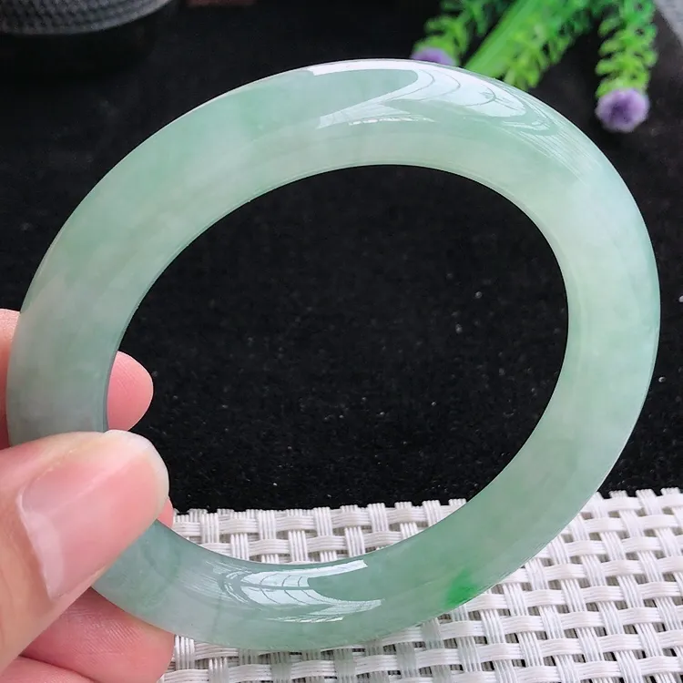 自然光57.5/10.8老坑冰胶果冻冰晴飘阳绿圆条手镯翡翠玉镯美人镯