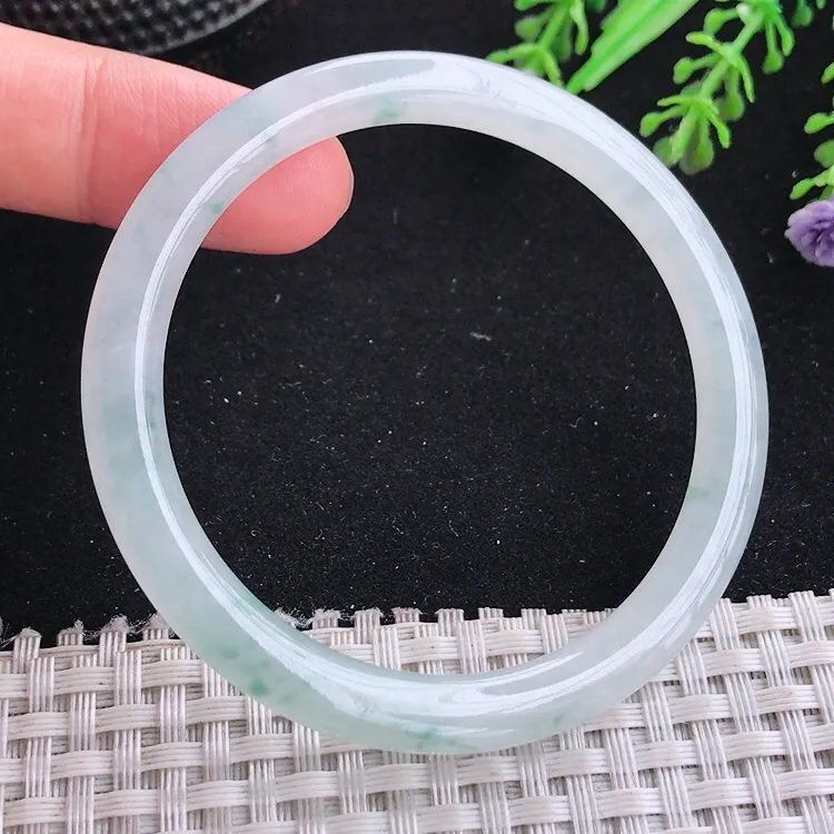 自然光53/5.7/7.1老坑冰种冰透飘花细条手镯叮当玉镯美人镯