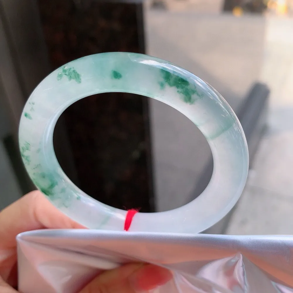 圆条冰玻飘花 无瑕 尺寸:51.7/9.9 种水好️️