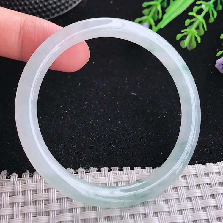 自然光53/5.7/7.1老坑冰种冰透飘花细条手镯叮当玉镯美人镯