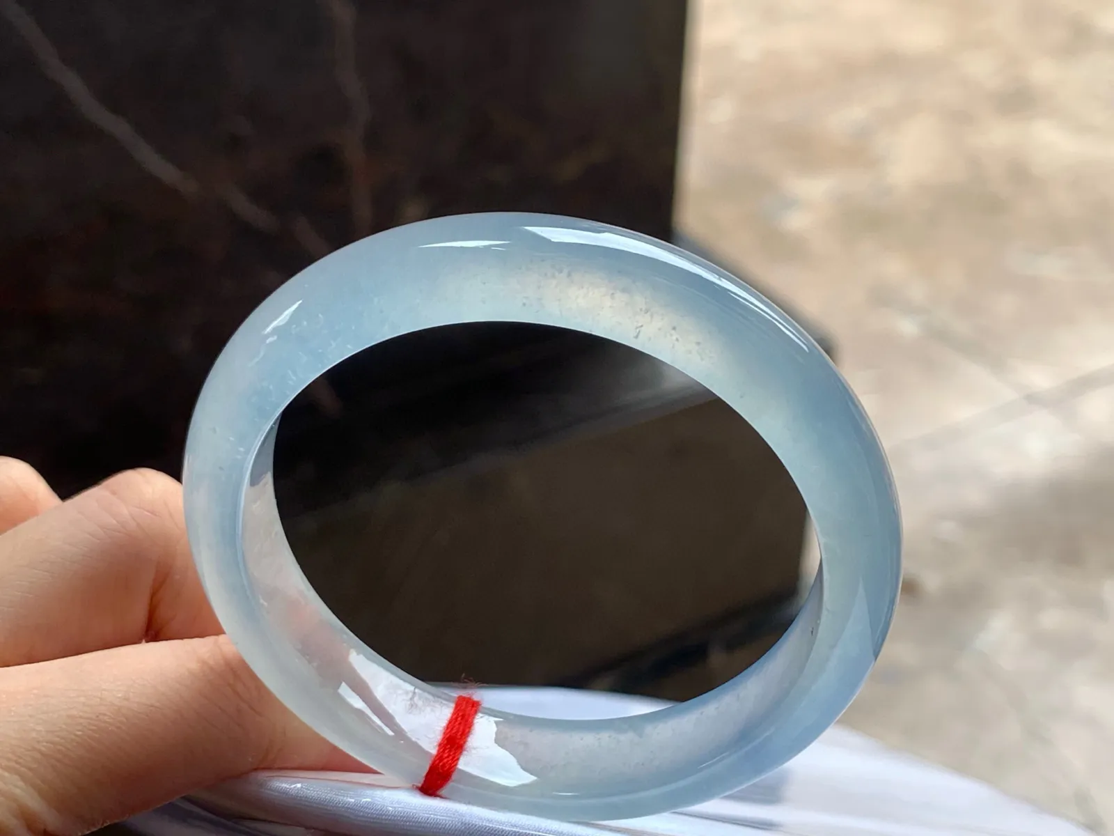 高冰手镯
种老56.7/12/7.6mm