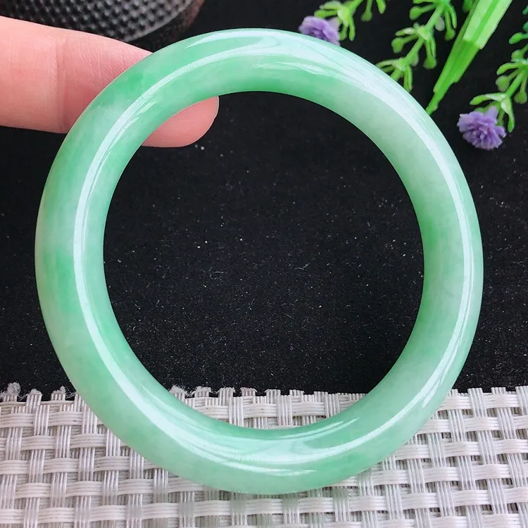 自然光54.5/10.2/9.7老坑冰润满绿苹果绿圆条手镯翡翠玉镯美人镯