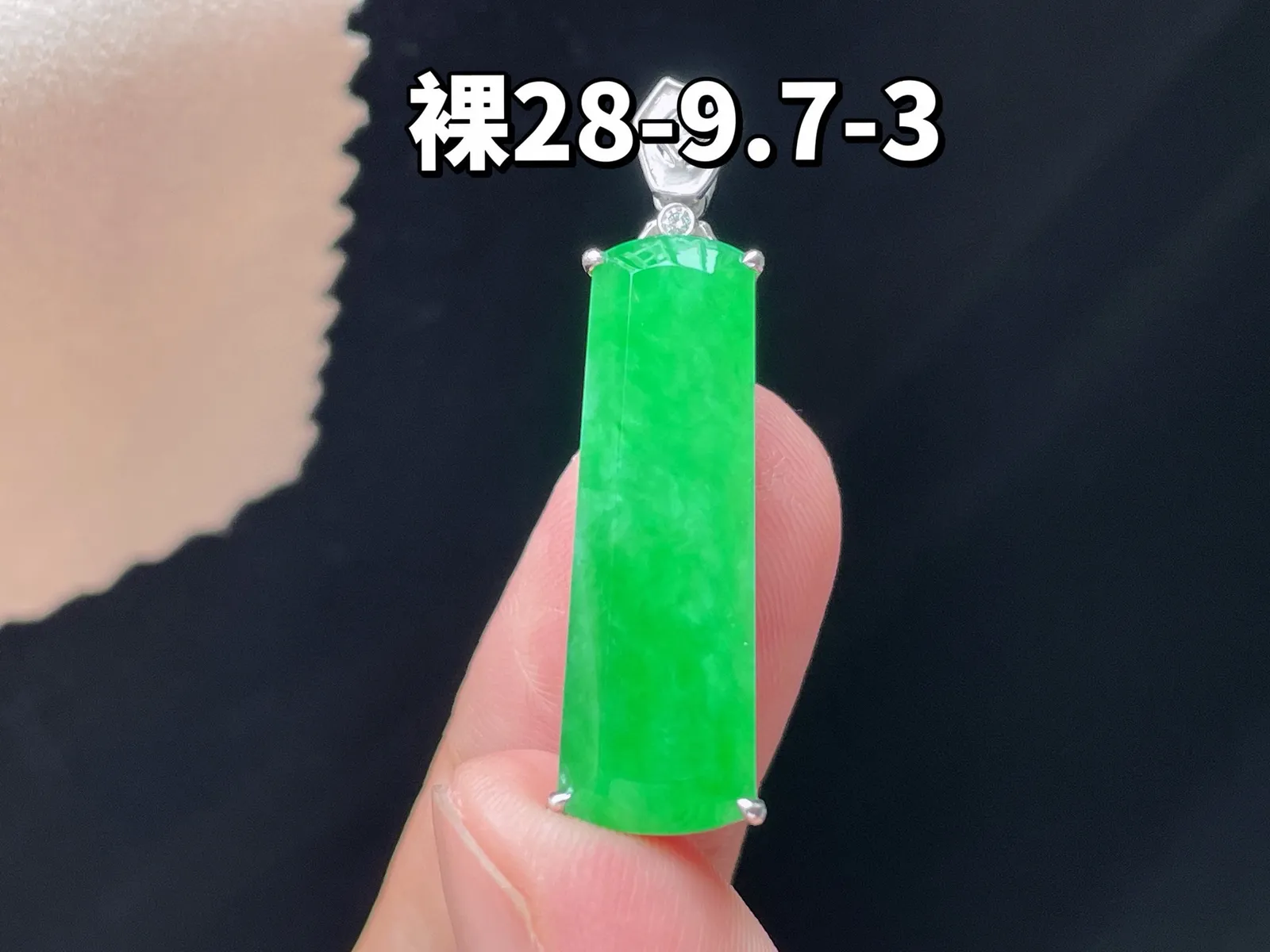 18K 满色·无事牌

裸28-9.7-3