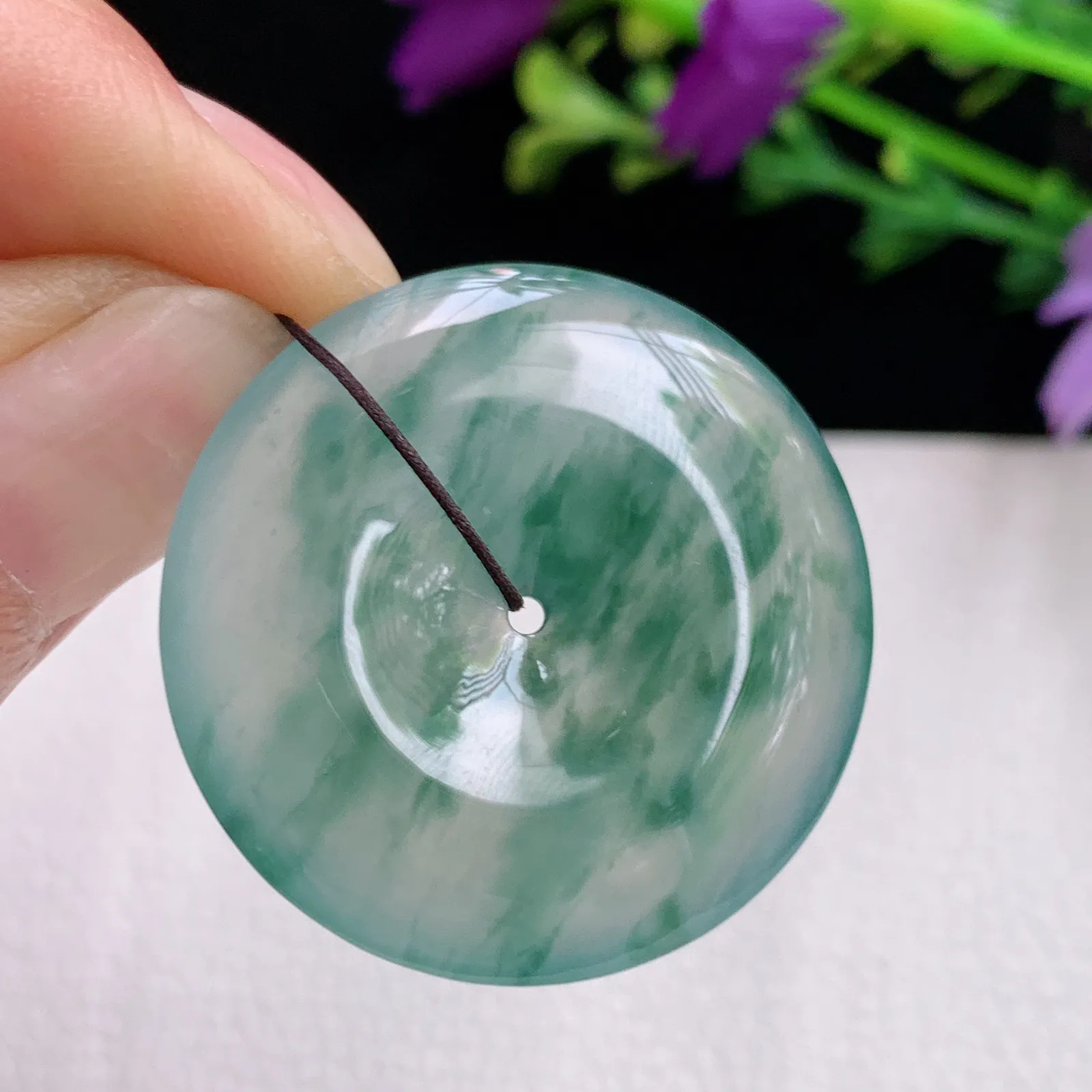 zz实拍30.8*5.5天然翡翠冰种飘蓝花平安扣玉吊坠 饱满大平安扣玉挂件