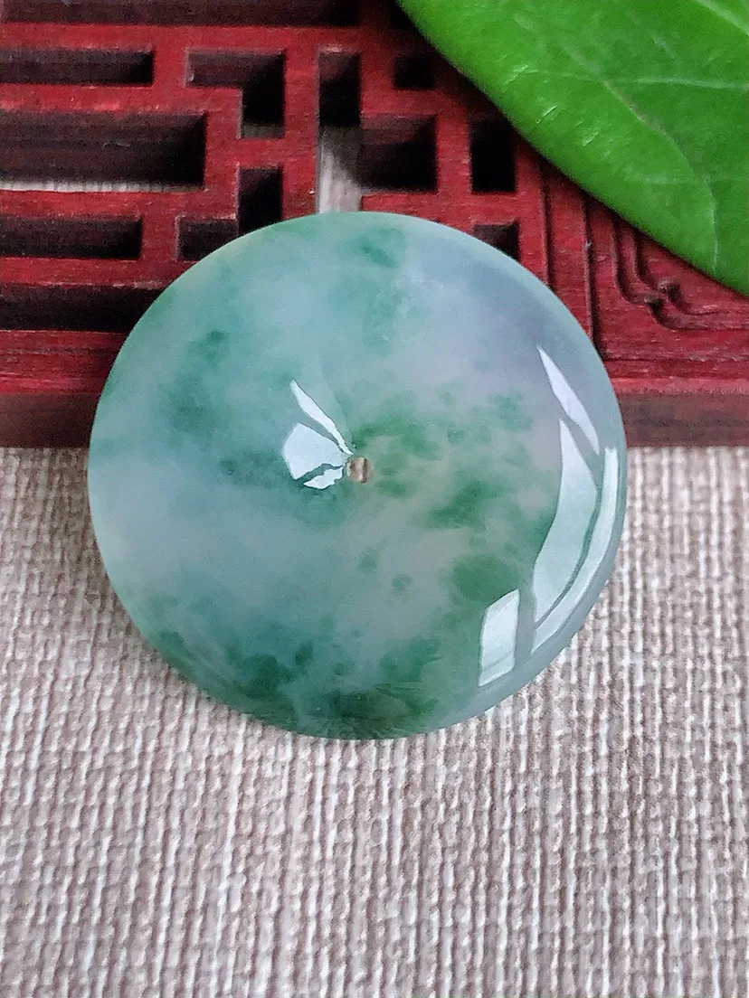 a货翡翠老坑冰种飘花平安扣吊坠 尺寸27.7×4.6mm 重量7.56g 0626