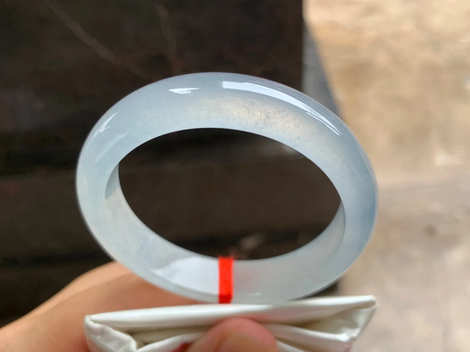 53-12.5-9mm
冰种手镯 冰透起光 干净