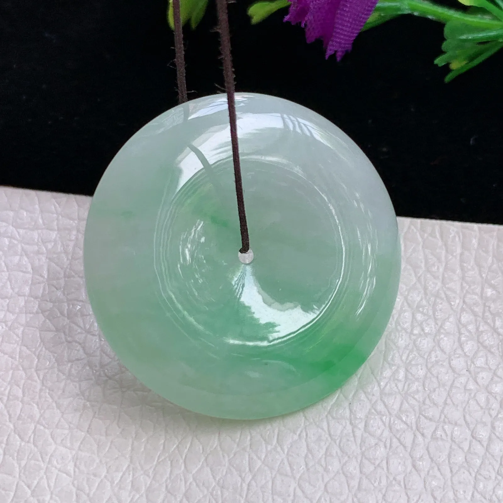 zz实拍29.2*5.6天然翡翠冰润飘绿花平安扣玉吊坠 饱满玉扣玉挂件