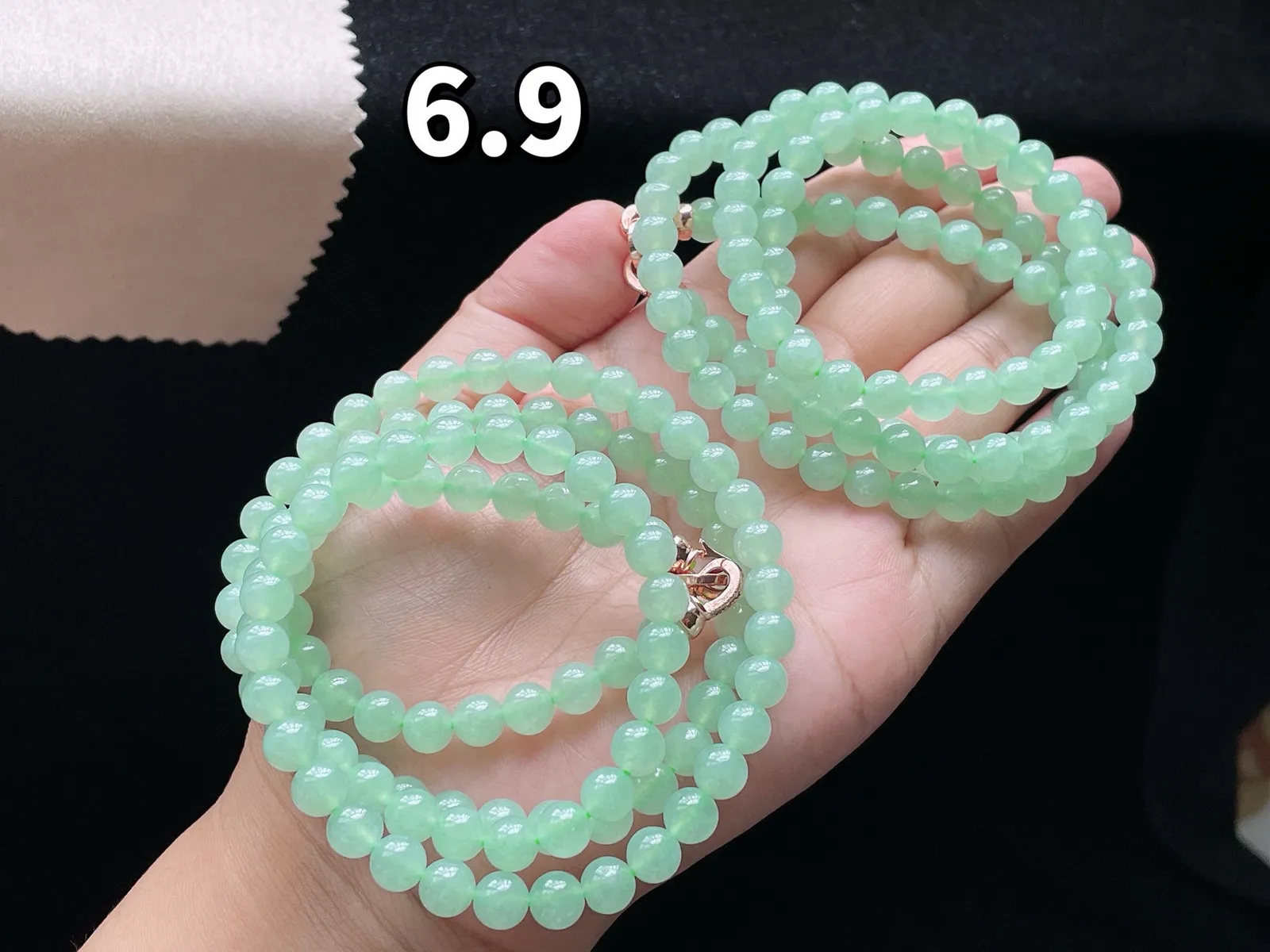 冰种晴水·珠链 单件价

裸6.9