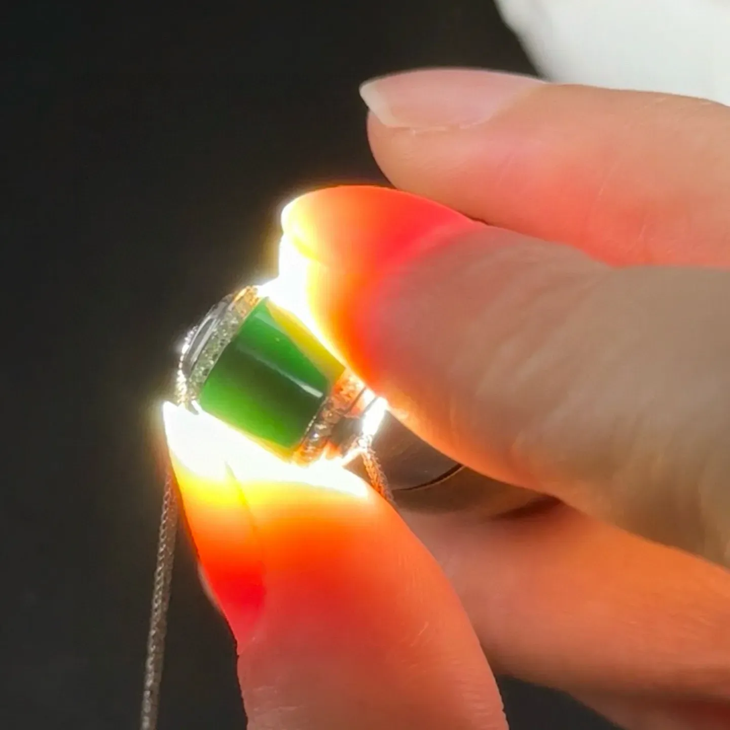 精品18k墨翠路路通锁骨链 种好色正 黑度极好 打灯通透 油性十足 尺寸11.5