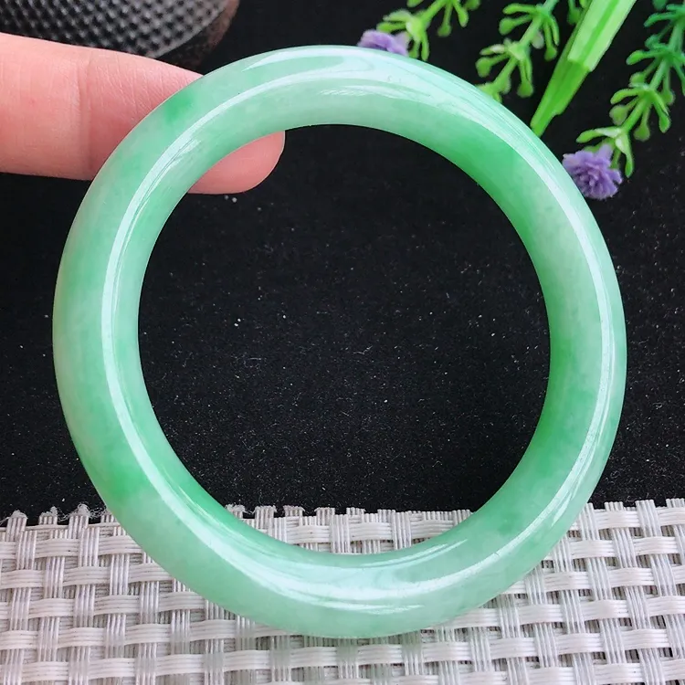 自然光54.5/10.2/9.7老坑冰润满绿苹果绿圆条手镯翡翠玉镯美人镯