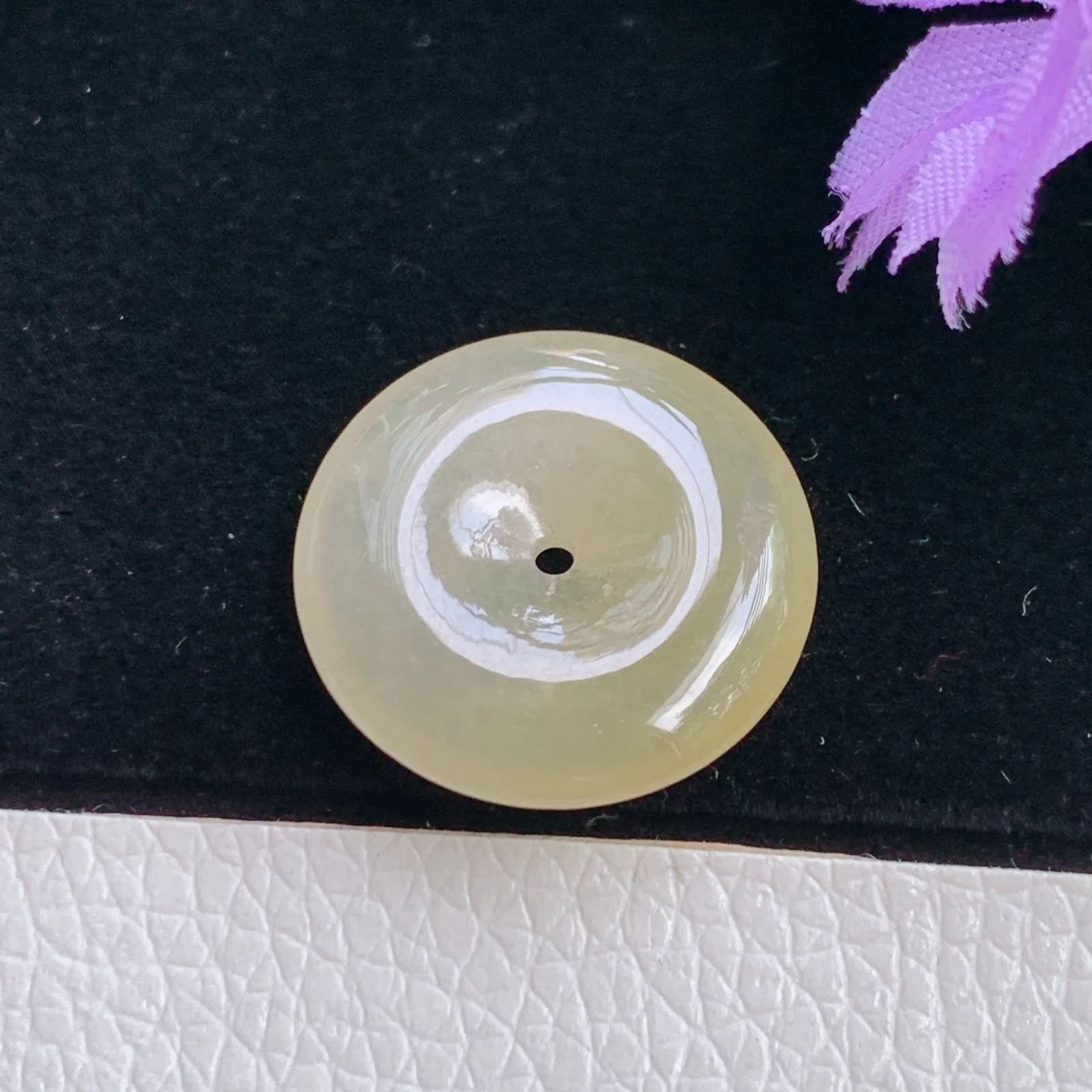 zz实拍19.6*4天然翡翠冰黄平安扣玉吊坠 饱满小平安扣玉挂件