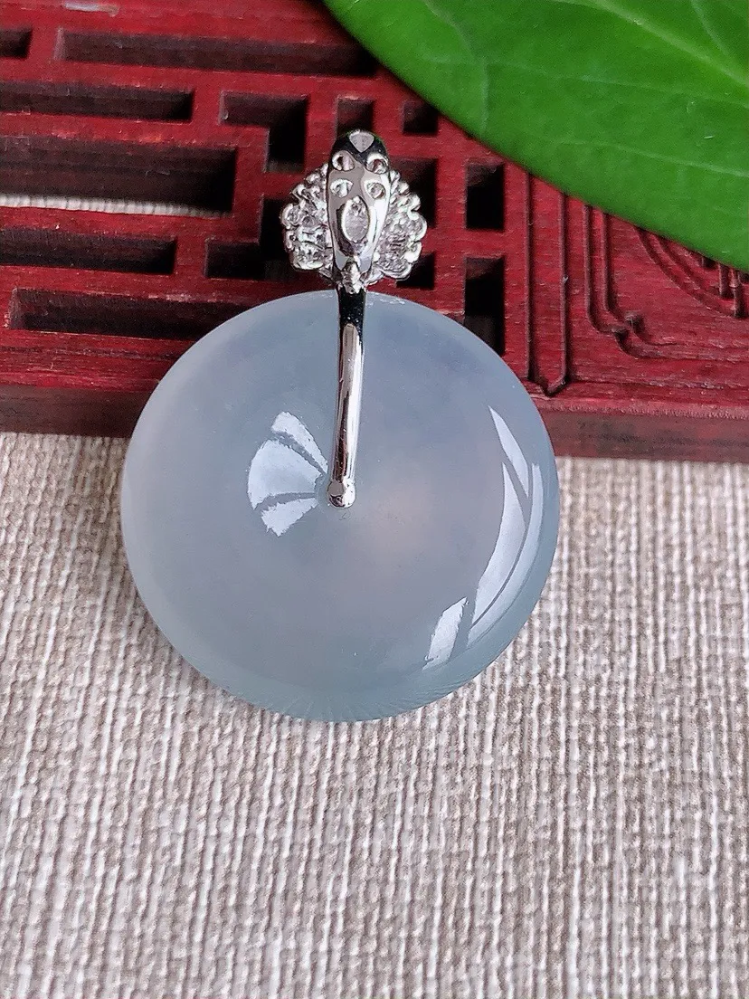 a货翡翠老坑冰种18K金伴钻镶嵌白月光平安扣吊坠 尺寸35.3×25.4×6mm 重量9.56g 0