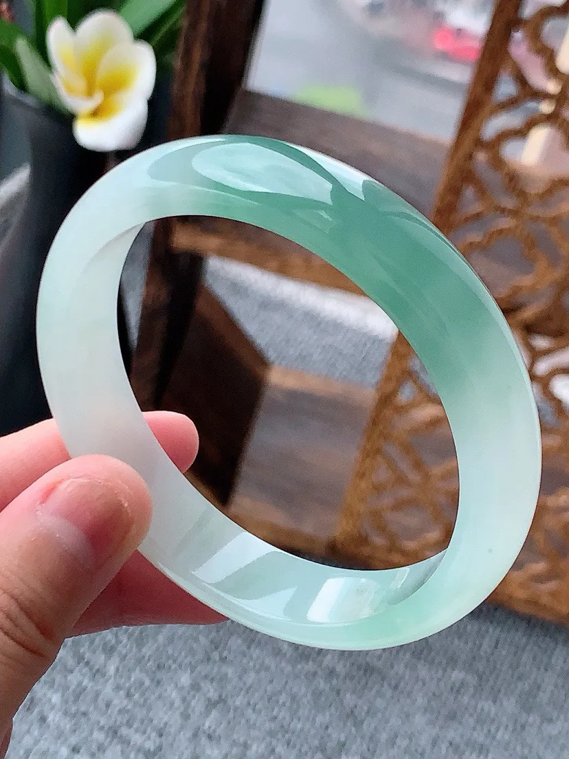 a货翡翠老坑飘花正装正圈手镯59-60大圈口 尺寸59.3×13×7mm 重量55.96g 0618