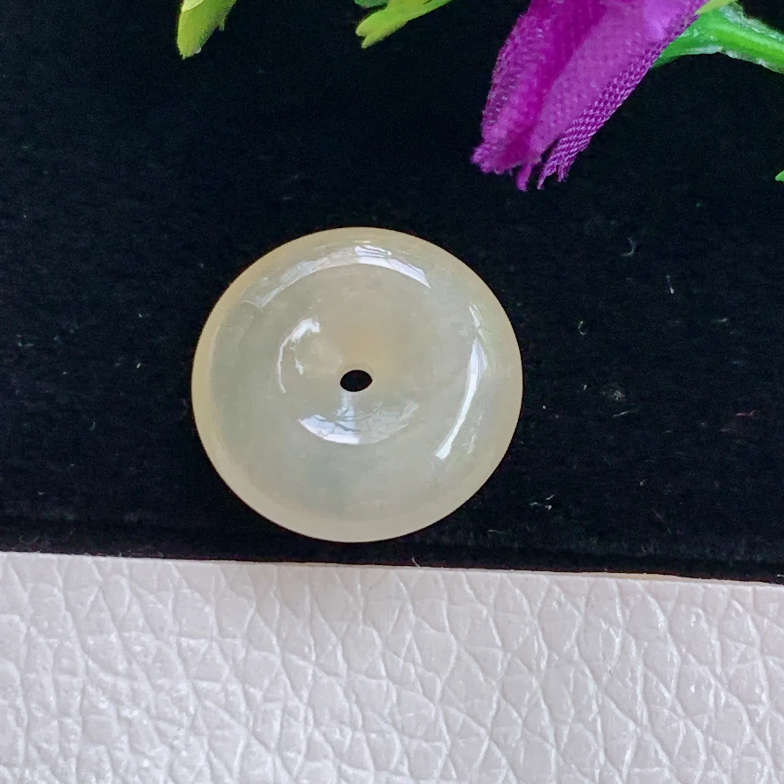 zz实拍14.5*4天然翡翠冰种黄翡小平安扣玉吊坠 饱满别致小扣玉挂件
