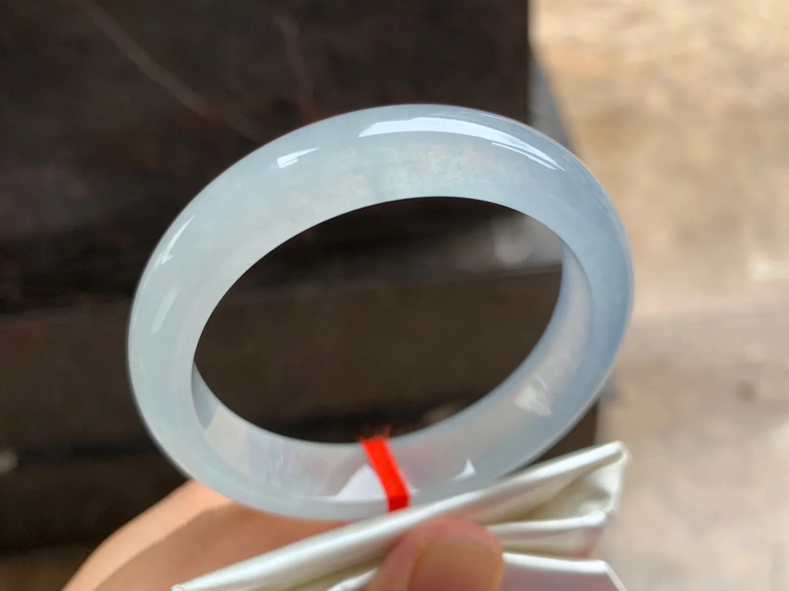 53-12.5-9mm
冰种手镯 冰透起光 干净