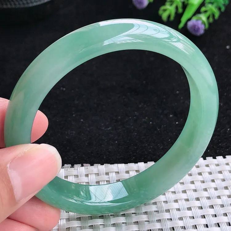 自然光58.5/12.1/7.8老坑冰胶水灵满色天空蓝手镯翡翠玉镯美人镯