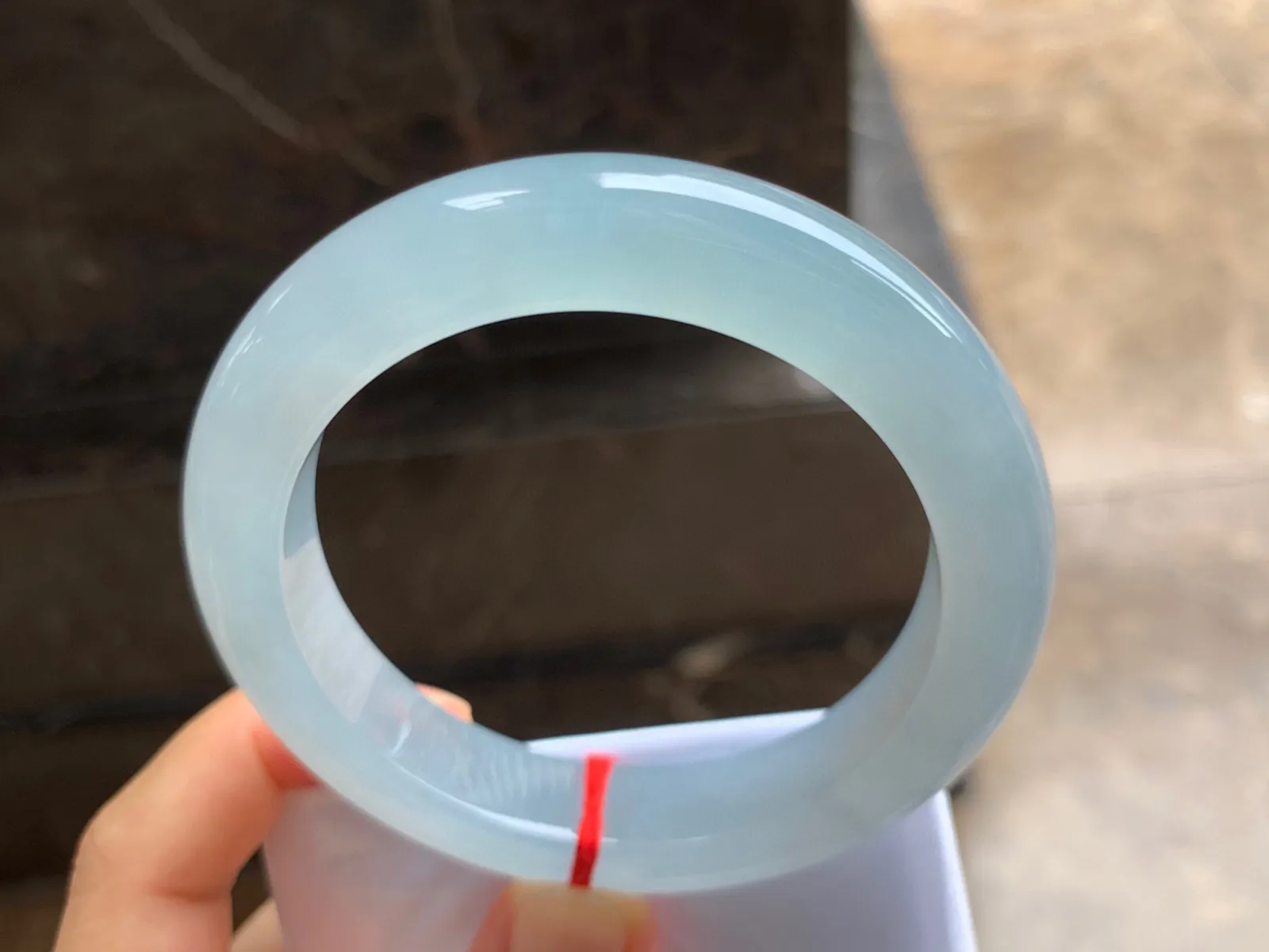 59-12.5-10.5mm
冰种带底色手镯 水润光泽 清爽