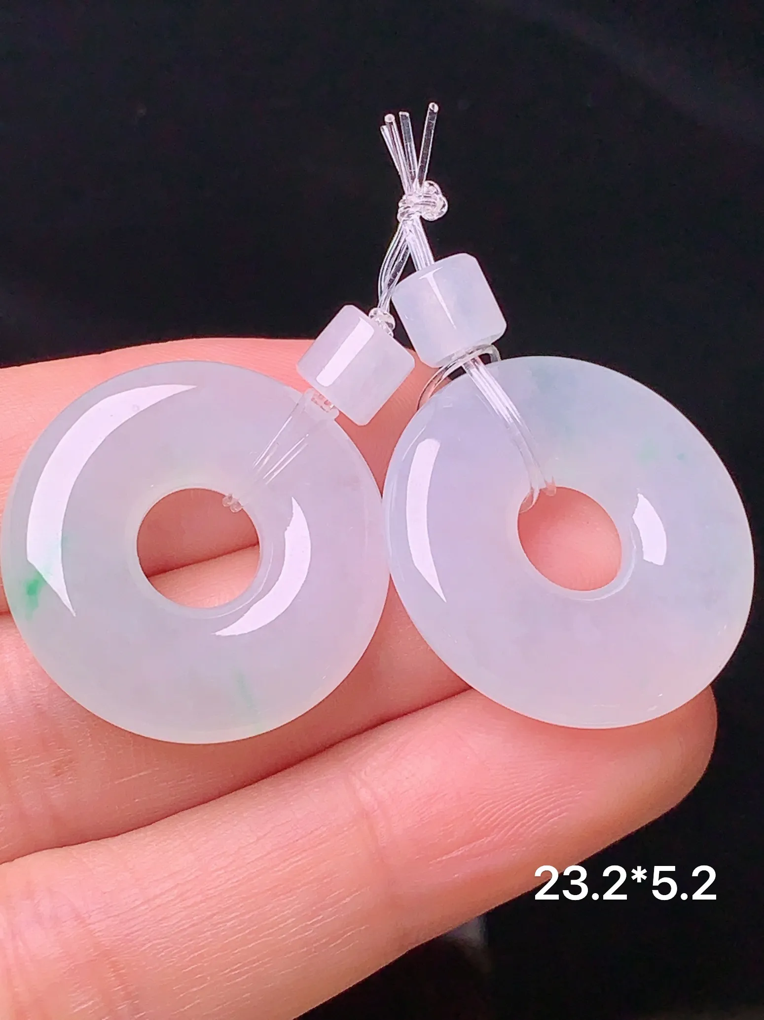 平安扣一对 玉质细腻 水润亮眼  整体尺寸23.2*5.2