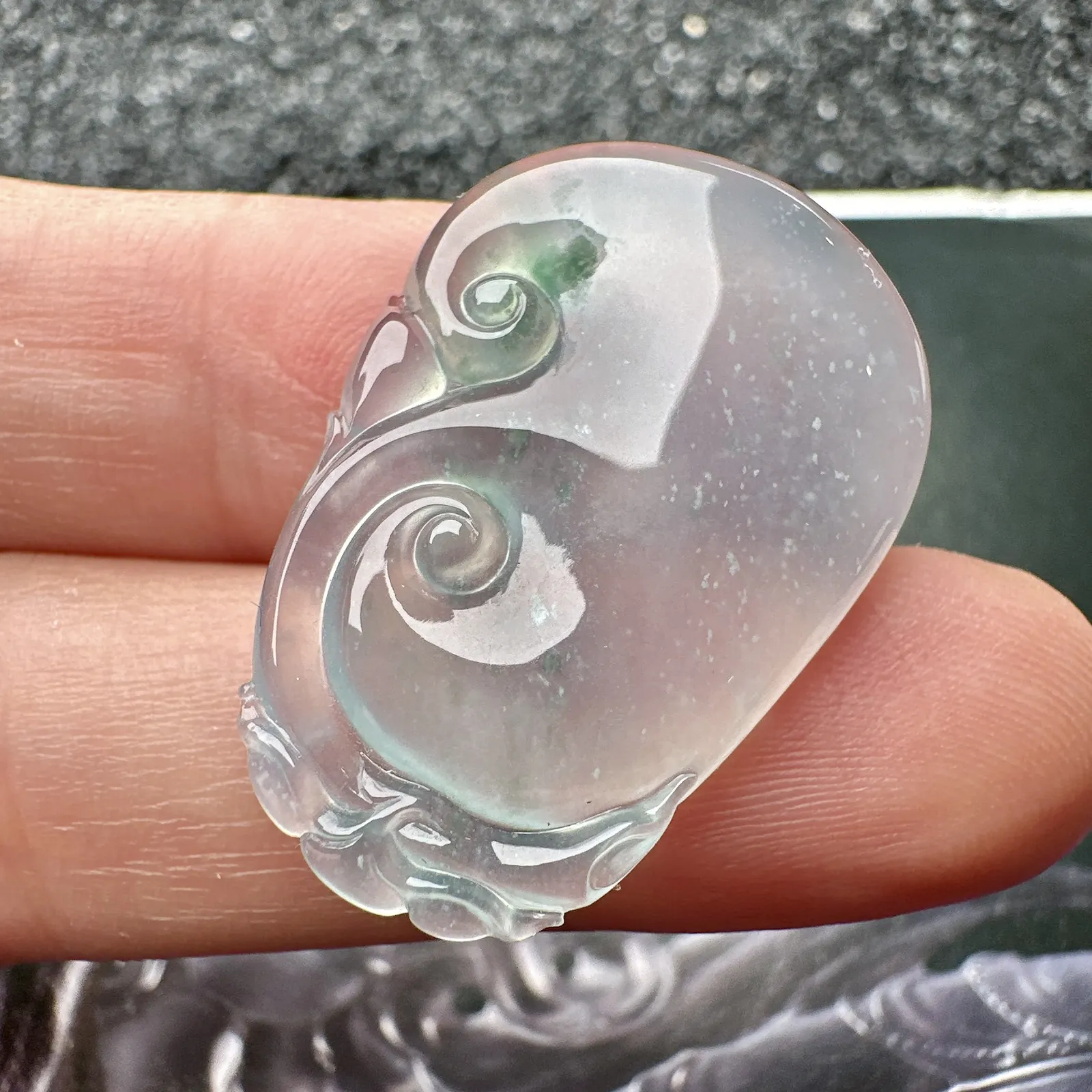 【冰种如意】雪花棉，质地细腻，冰度很足，饱满度很好