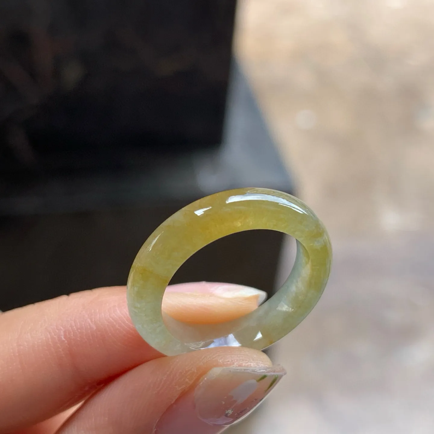 冰黄指环^_^冰透 荧光十足