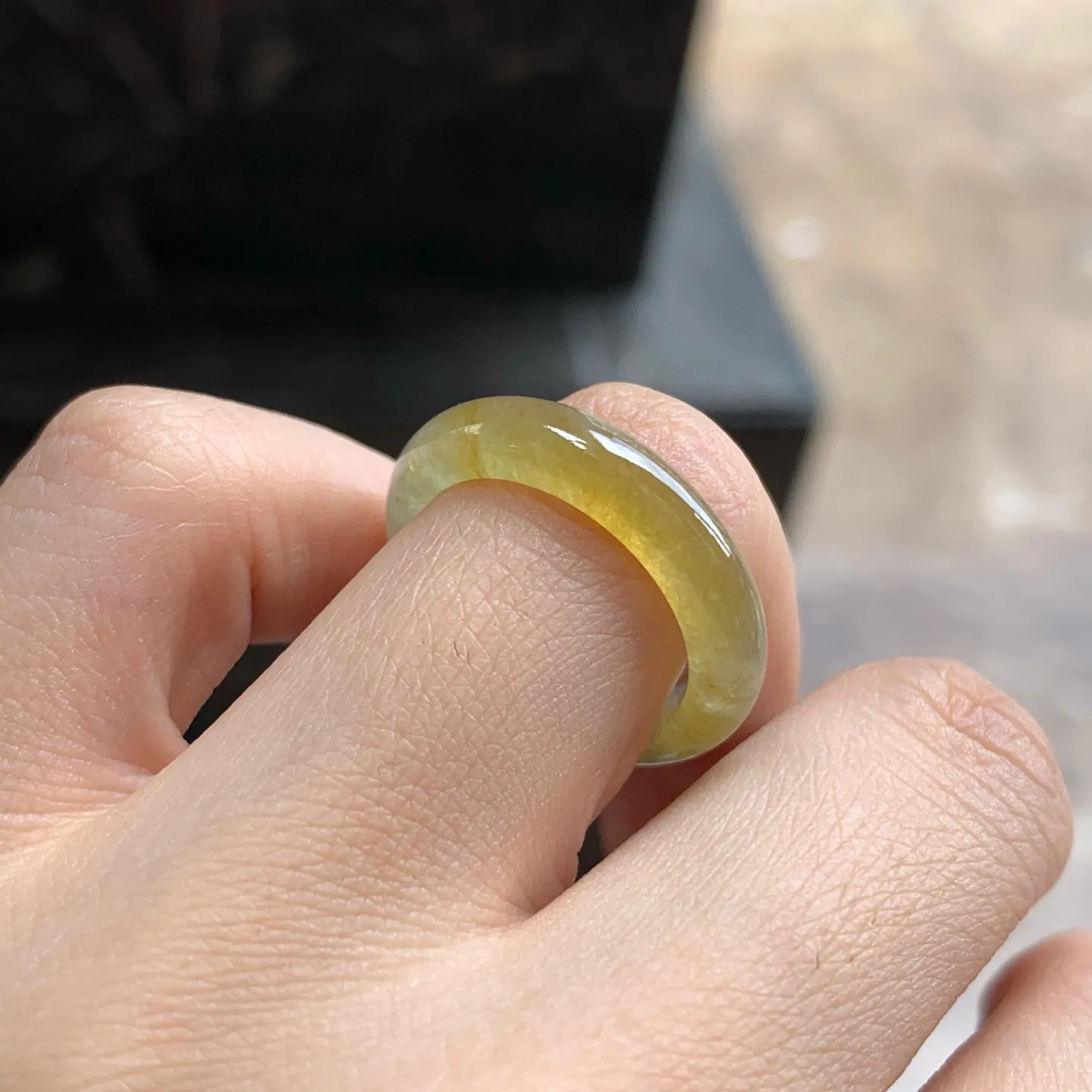 冰黄指环^_^冰透 荧光十足