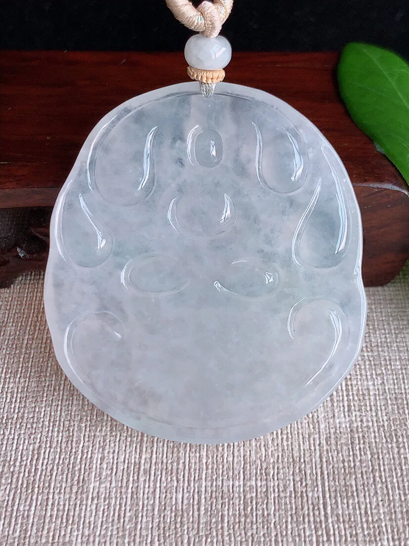 a货翡翠老坑冰种白月光大势至菩萨吊坠 尺寸56×50.4×7.6mm 重量47.80g 0629