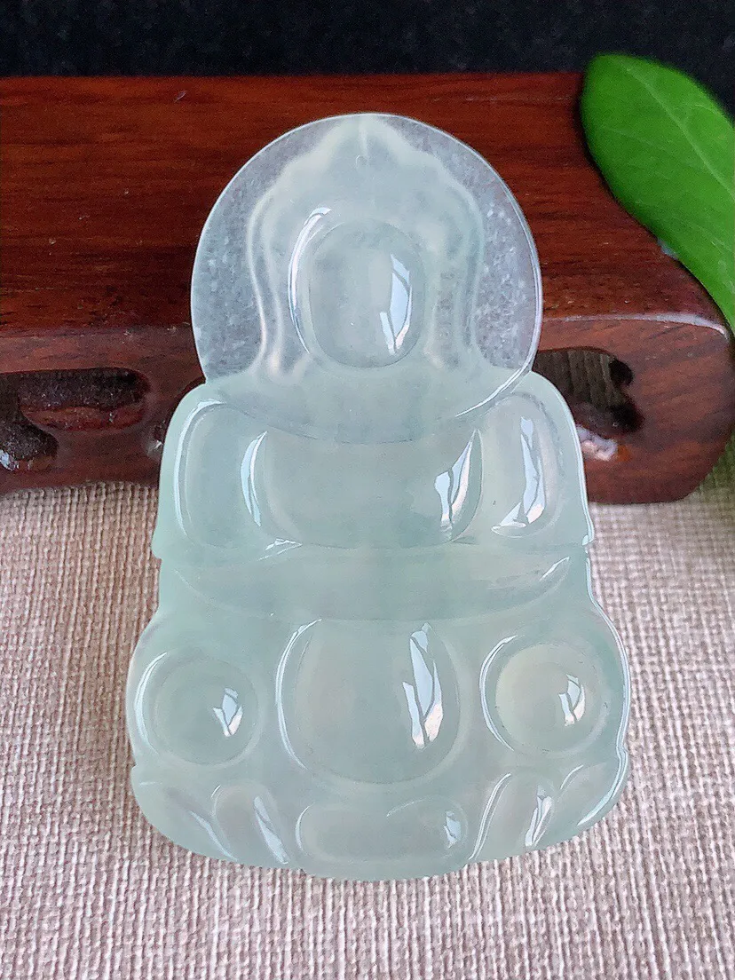 a货翡翠老坑冰种晴水大正装观音吊坠 尺寸65×41×6mm 重量27.40g 0629