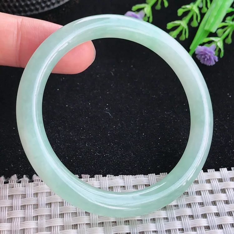 自然光51.5/7.6/7.8小圈口老坑冰胶水灵冰晴绿圆条手镯翡翠玉镯美人镯