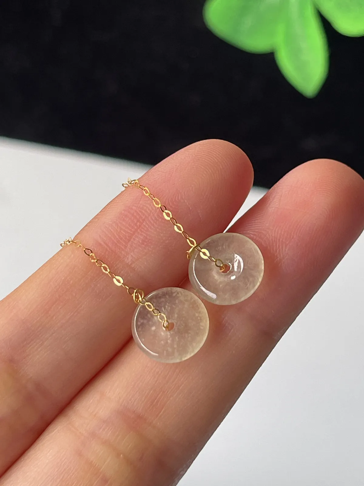 18k金翡翠耳坠