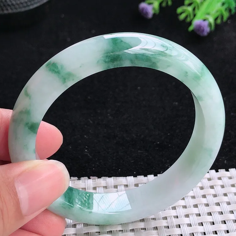 自然光55.5/11.8/8.3老坑精美冰润飘花手镯翡翠玉镯美人镯