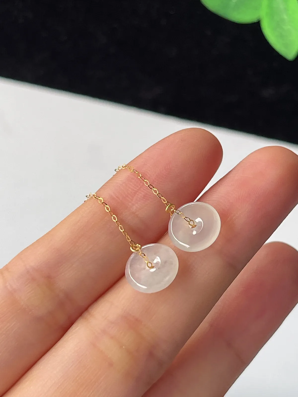 18k金翡翠耳坠