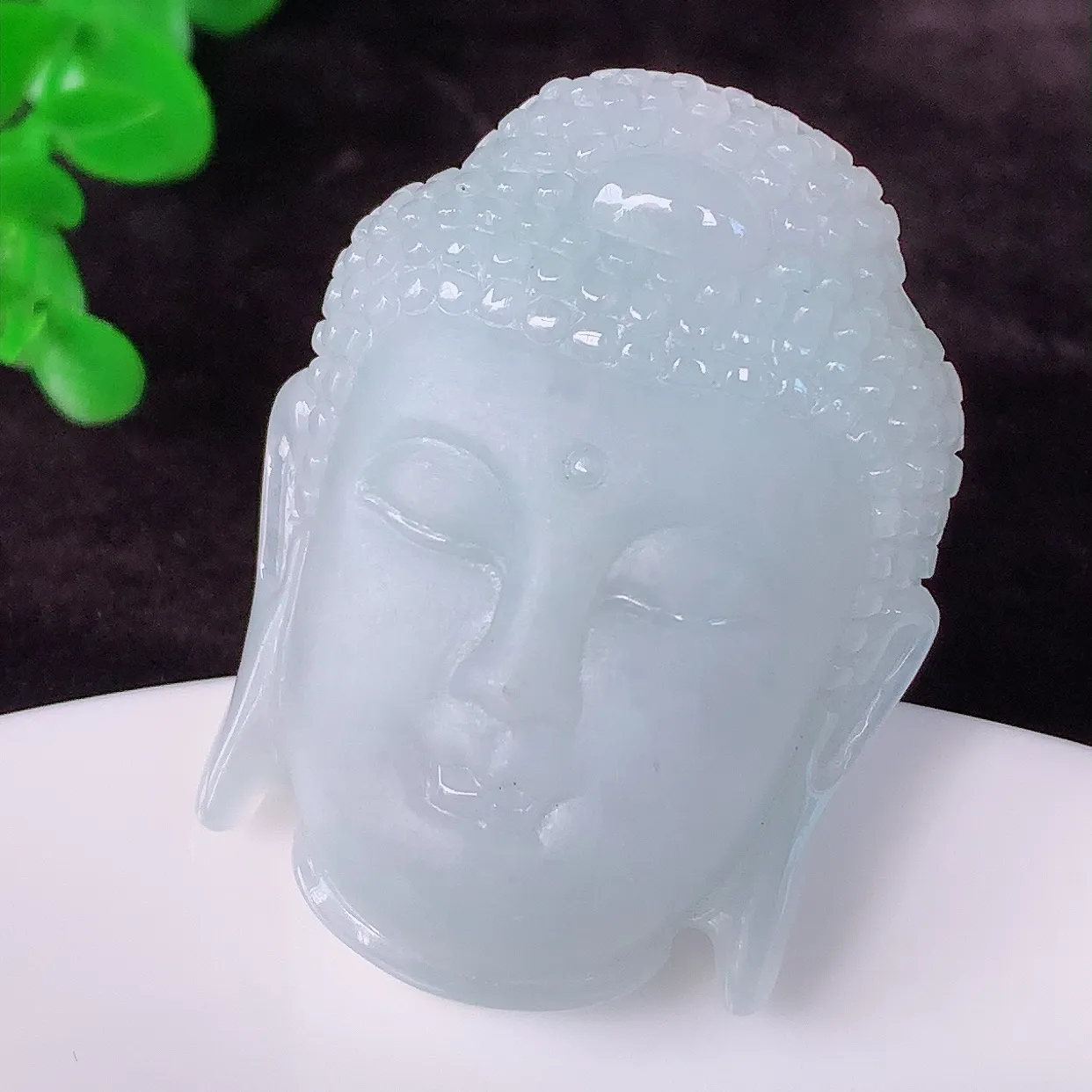自然光实拍，精品大日如来，冰糯种翡翠大日如来、佛祖，法相端庄静美，普度众生 #60.28