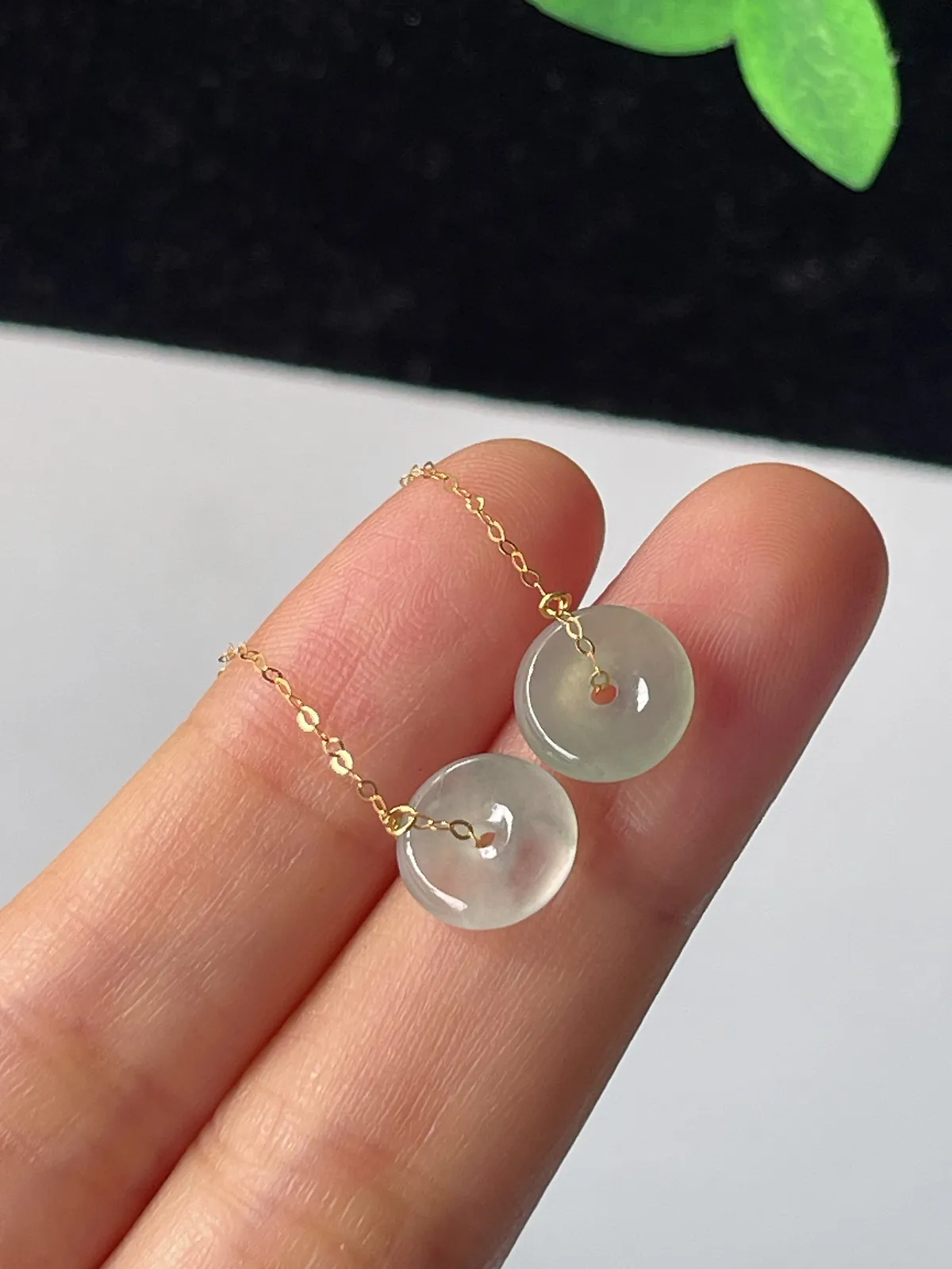 18k金翡翠耳坠