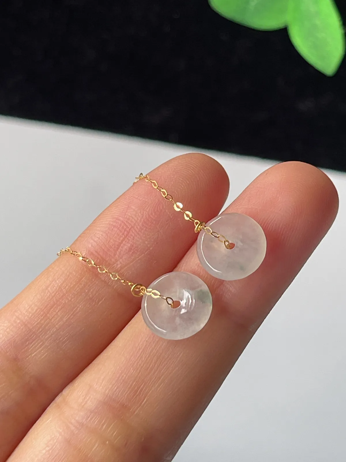 18k金翡翠耳坠