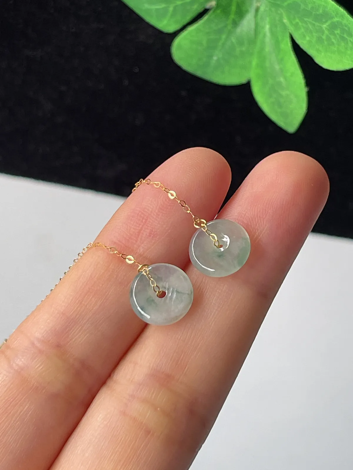 18k金翡翠耳坠
