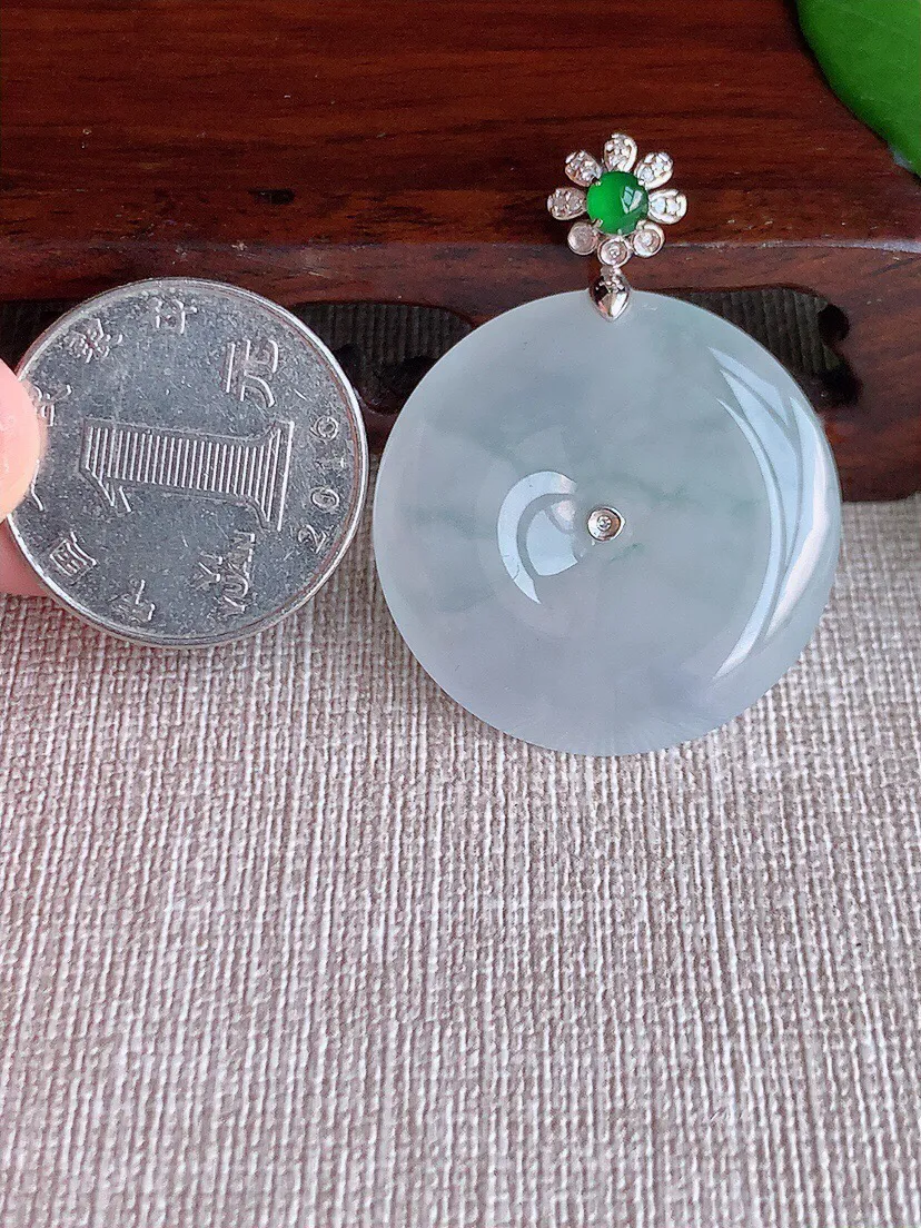 a货翡翠老坑冰种18K金伴钻镶嵌白月光平安扣吊坠 尺寸41×31×5.8mm 重量13.35g 0629