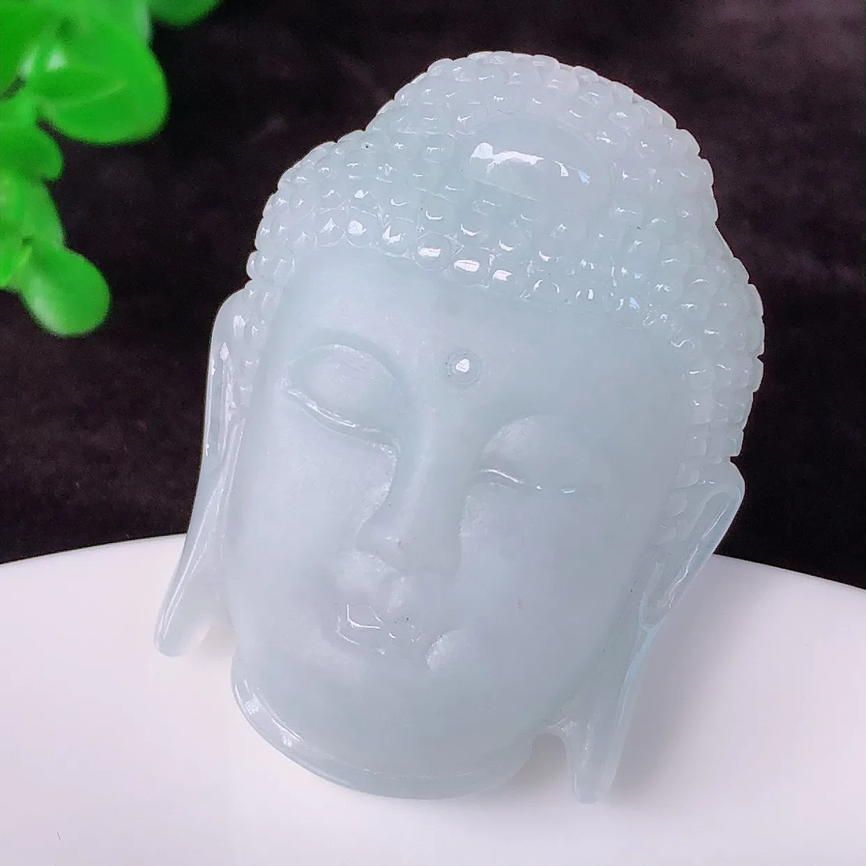 自然光实拍，精品大日如来，冰糯种翡翠大日如来、佛祖，法相端庄静美，普度众生 #60.28