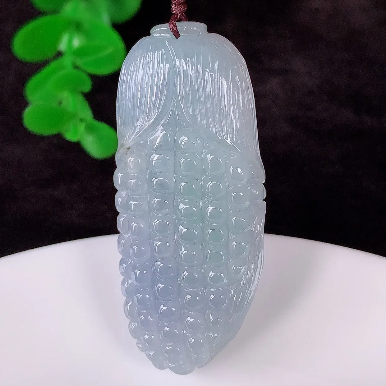 自然光实拍，冰润冰糯种紫罗兰翡翠多子多福吊坠 种老水足，翠色灵动，寓意美好，佩戴时尚出众！#41.2