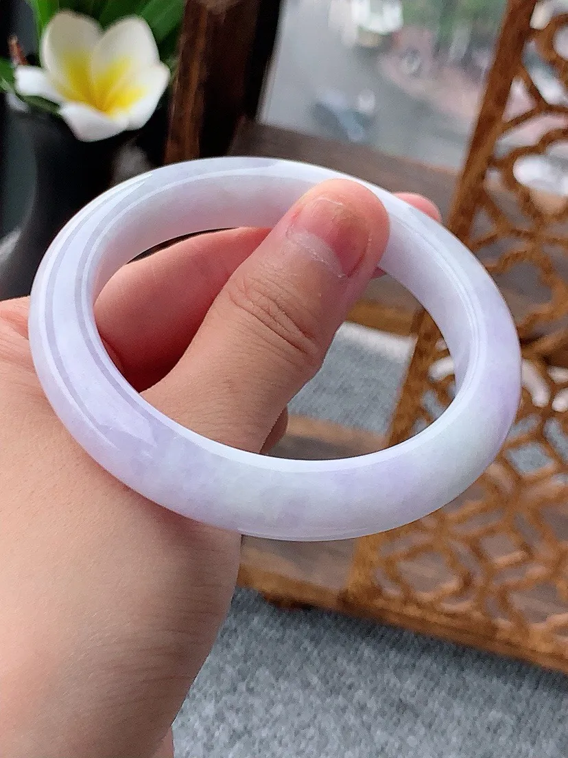 a货翡翠老坑紫罗兰正装正圈手镯55-56圈口  尺寸55.8×10.7×8.4mm 重量53.83g 0620