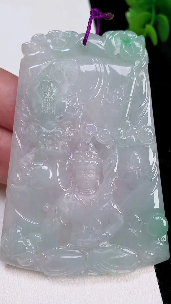 天然A货翡翠祥龙文殊菩萨吊坠，尺寸76.8-53.6-5，重量:53.50g
7月1日