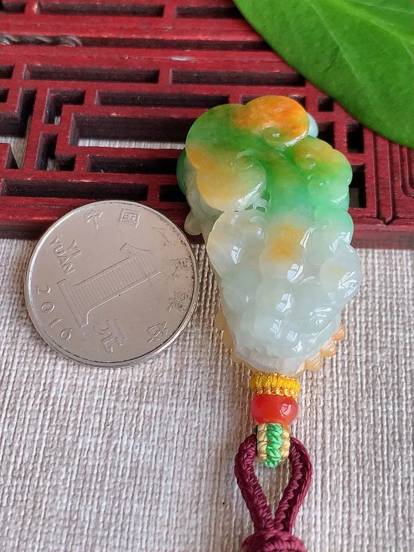 天然A货翡翠冰润黄加绿双彩招财貔貅吊坠 尺寸41×23×12.7m量28.95g 0629