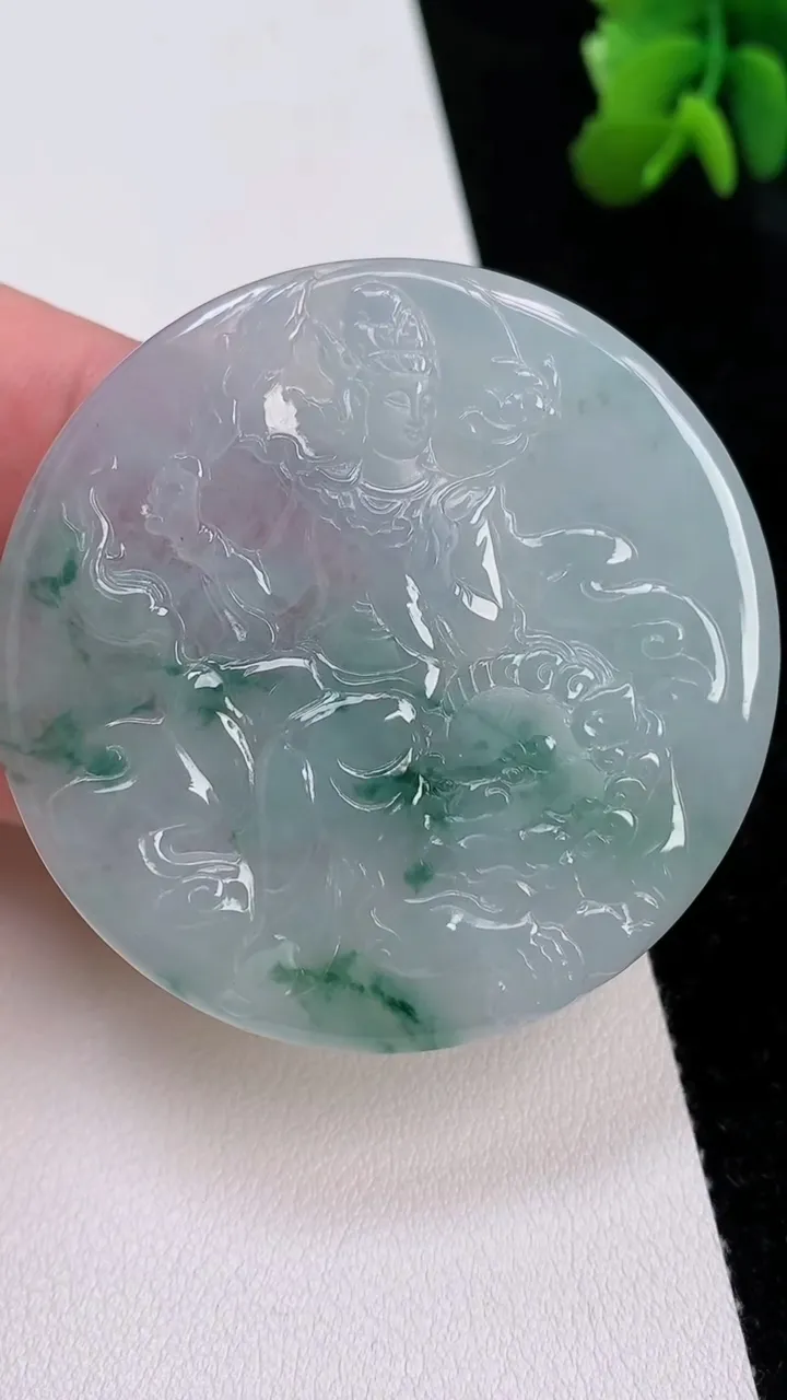 天然A货翡翠文殊菩萨吊坠，尺寸49.5-4.5，重量:26.37g
7月1日