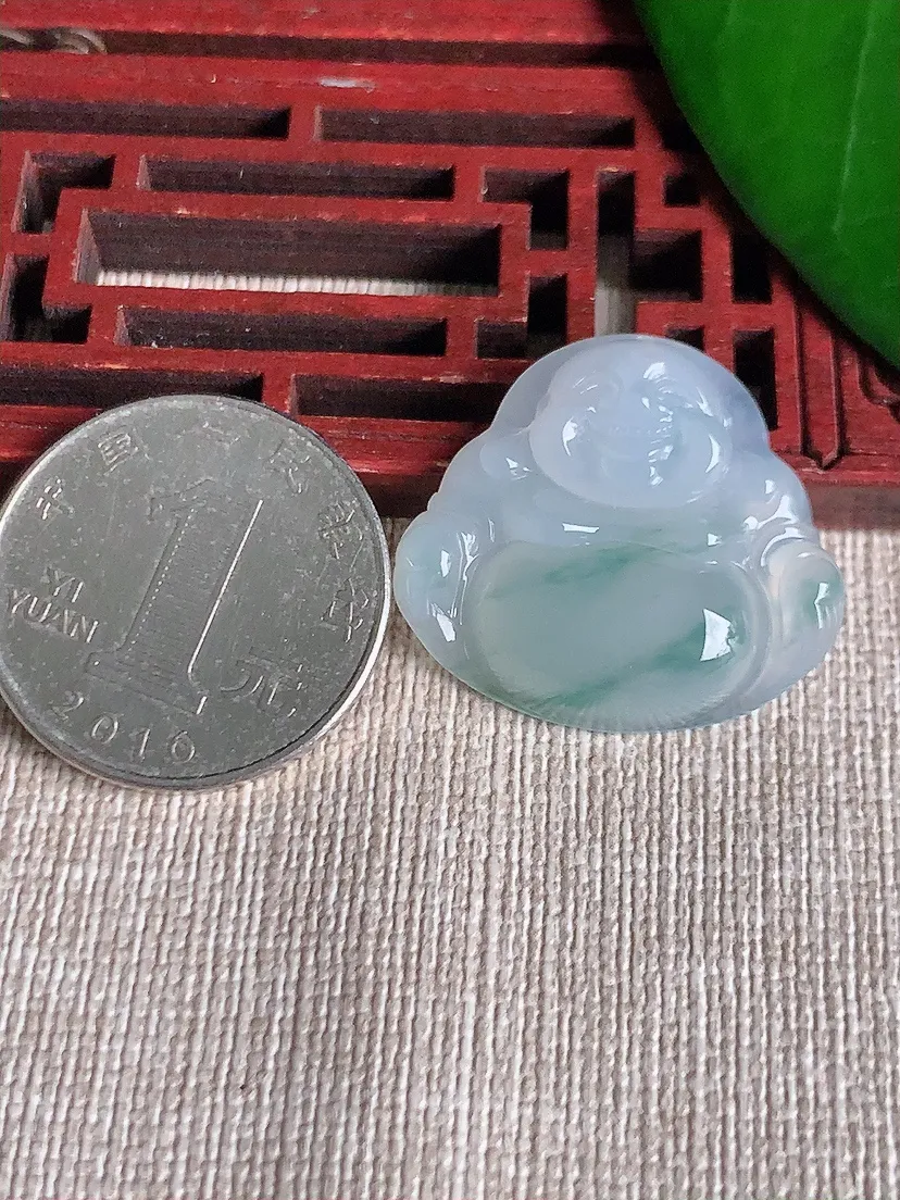 天然A货翡翠飘花佛公吊坠尺寸24.6×27.2×5.2m量5.38g 0701